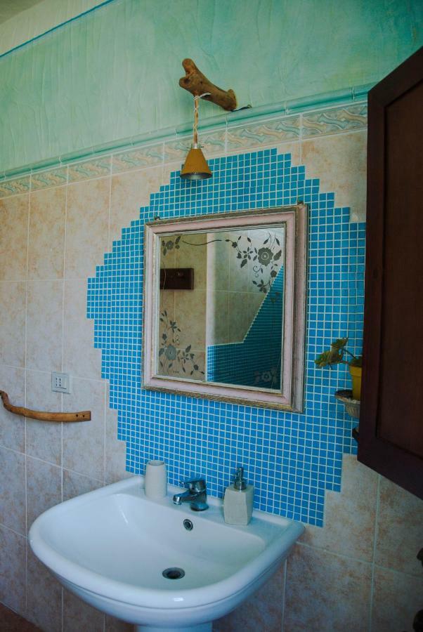 B&B Terra E Paglia Marrùbiu Extérieur photo